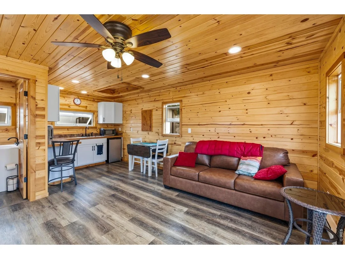 Photo of 557 Red Bluff Rd