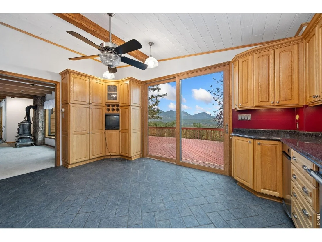 Photo of 697 N Beaver Rd