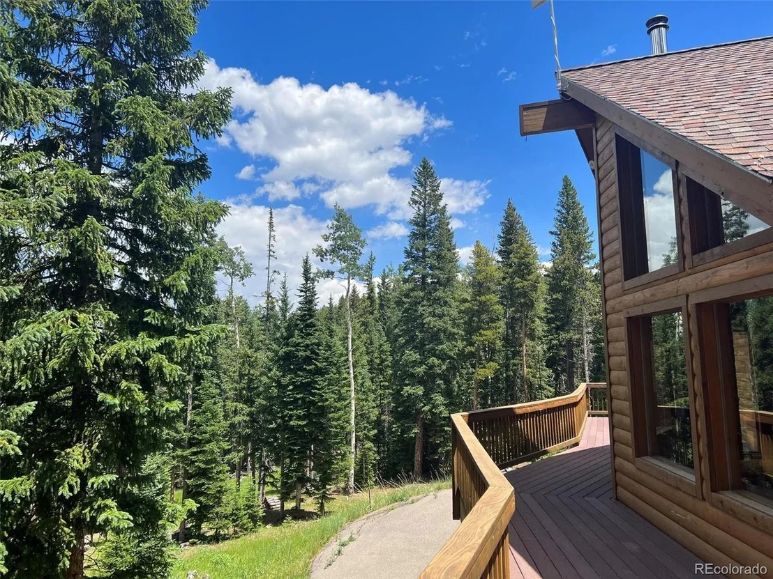 Photo of 225 Bear Claw Ln