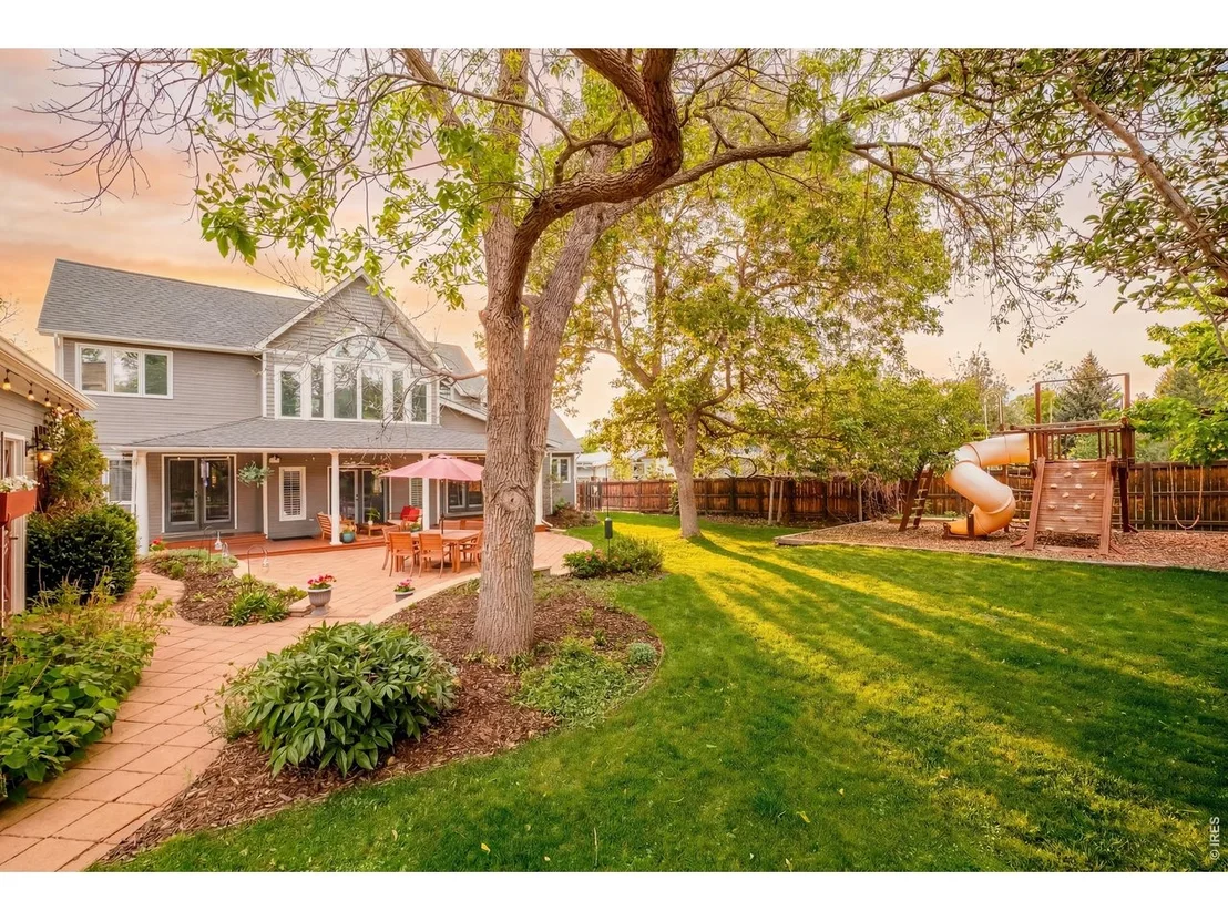 Photo of 1550 Poplar Ave
