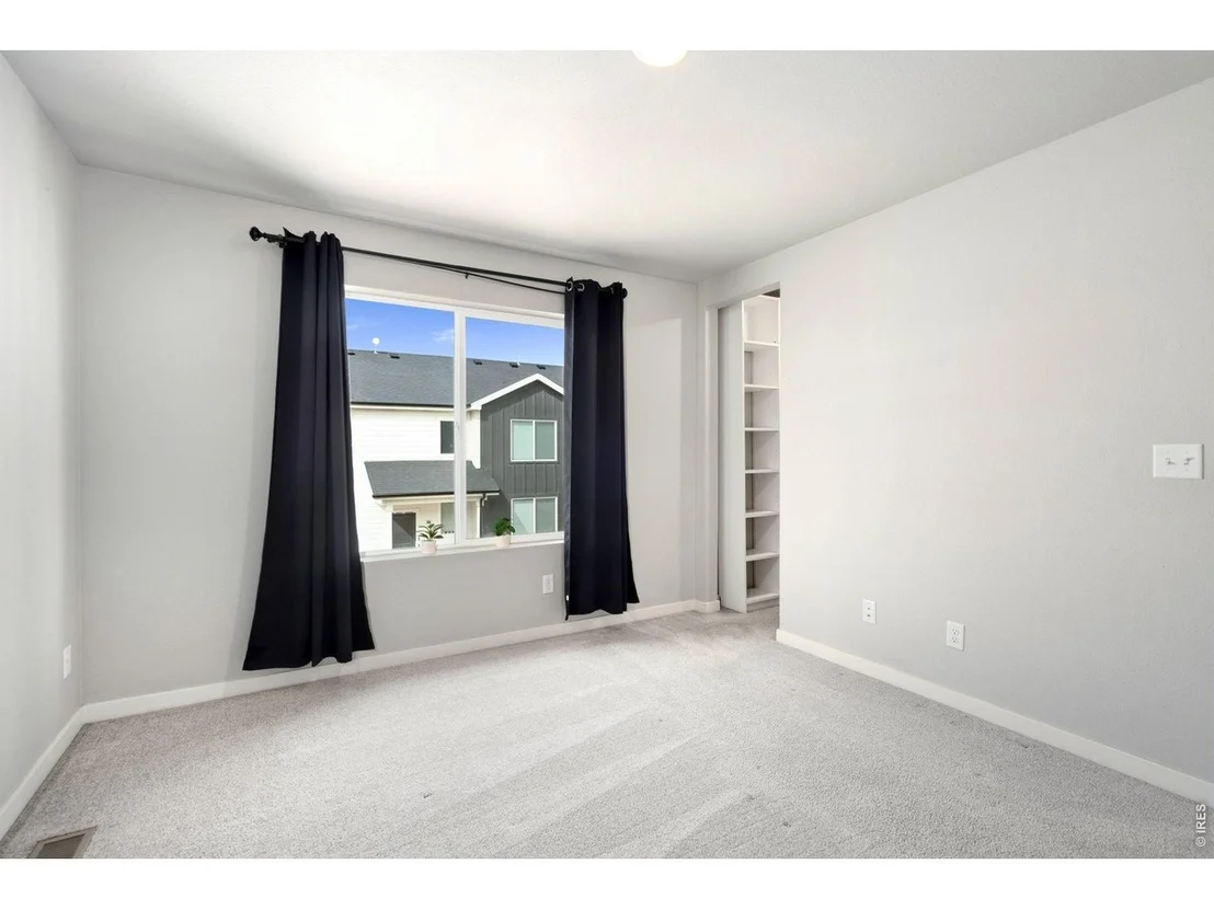 Photo of Unit D3 at 710 Oregon Trl
