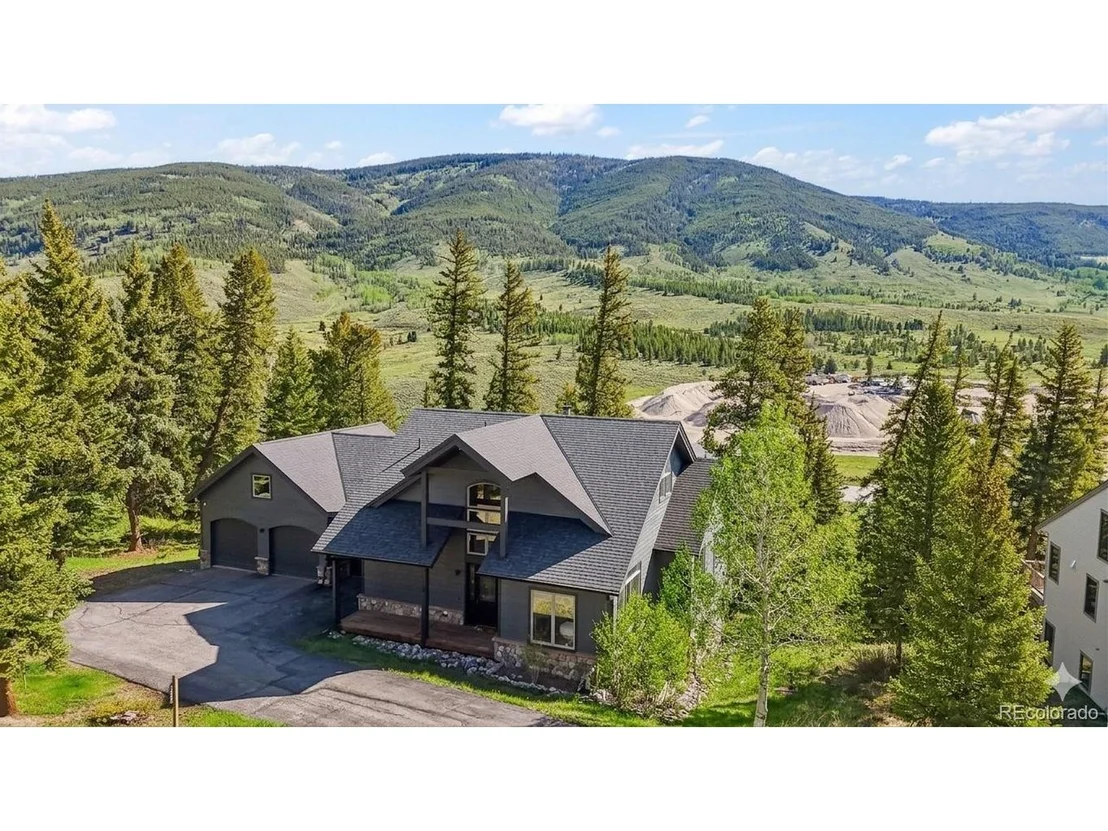 Photo of 162 High Meadow Dr