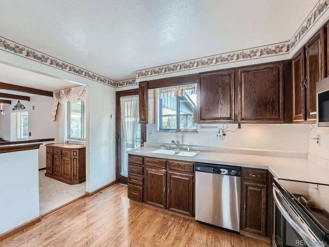 Photo of 603 Ouray Way