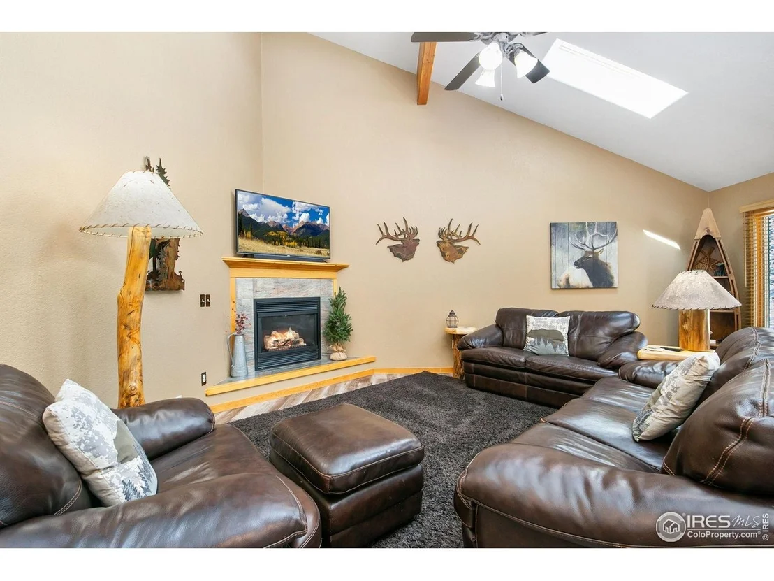 Photo of 464 Skyline Dr