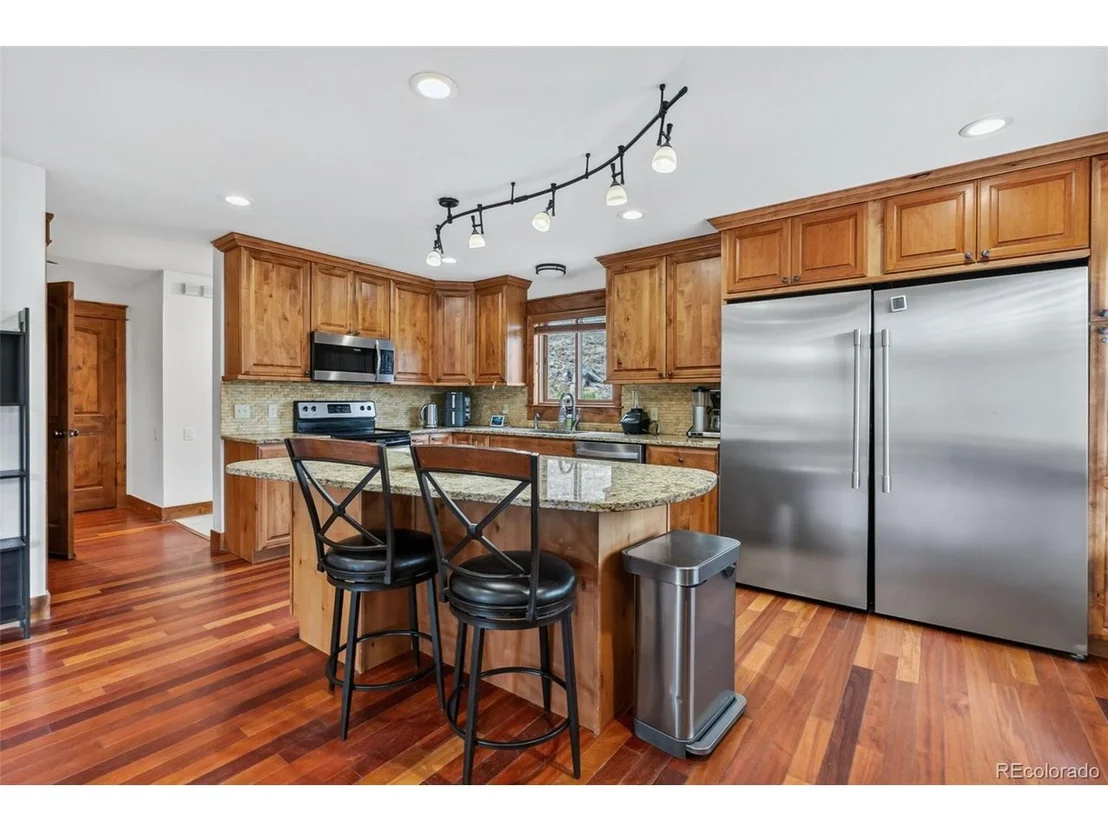 Photo of 54 Lakeview Dr