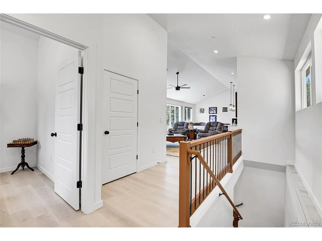 Photo of 191 Diamond Dr