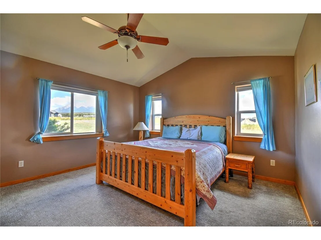 Photo of 8250 Windmill Ln
