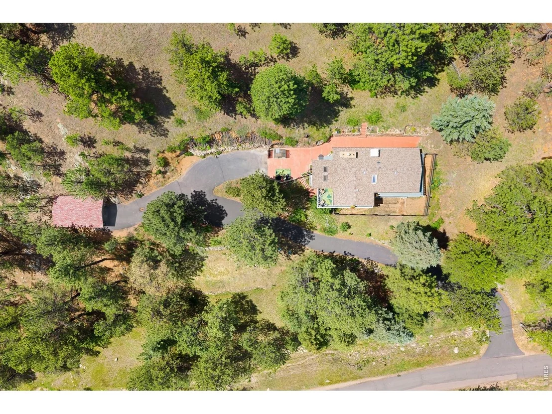 Photo of 1155 Wagonwheel Gap Rd