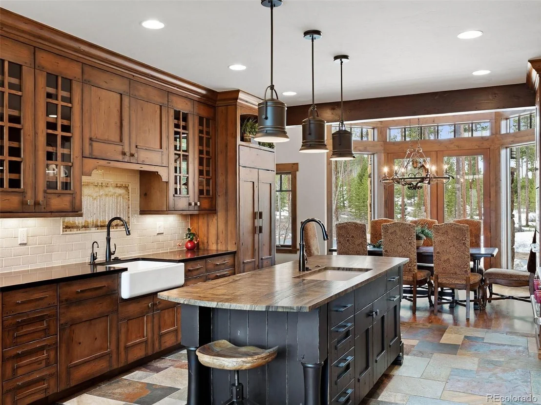 Photo of 3333 Golf Course Cir