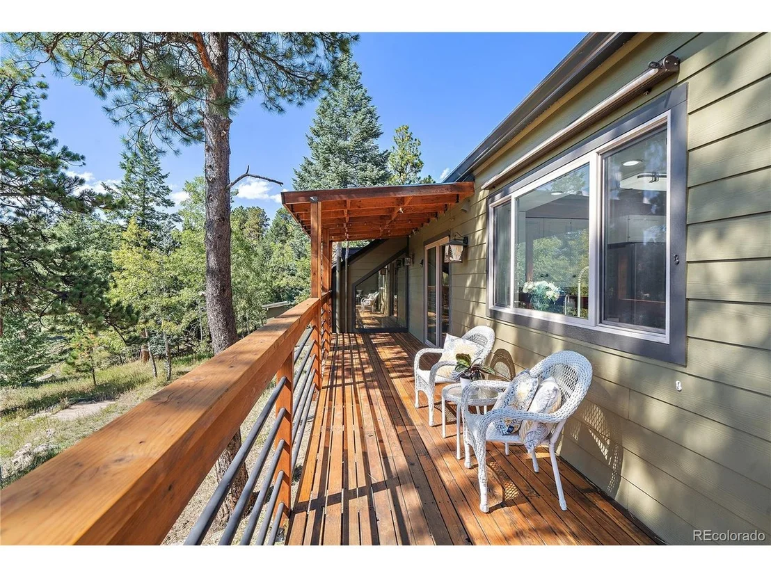 Photo of 6537 Vesuvius Rd
