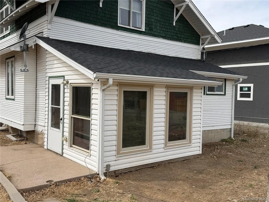 Photo of 550 Custer Ave