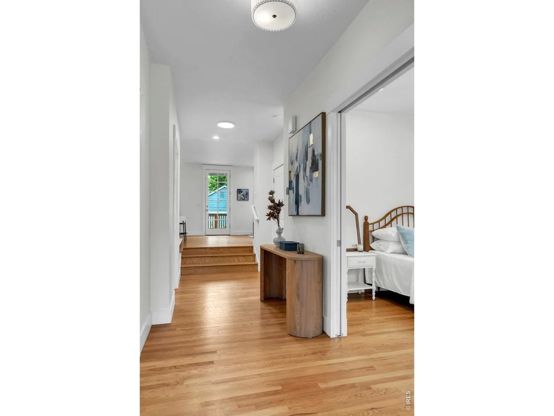Photo of 320 Pearl St
