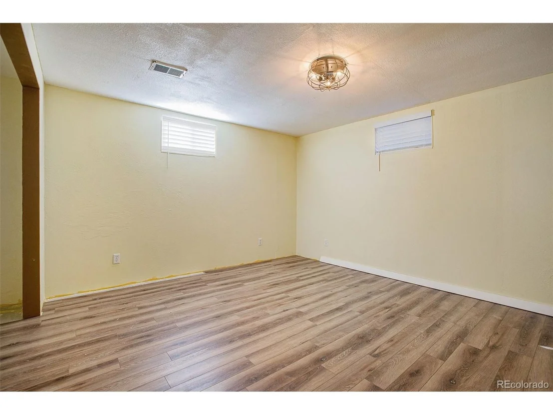 Photo of 25 Gordon Dr