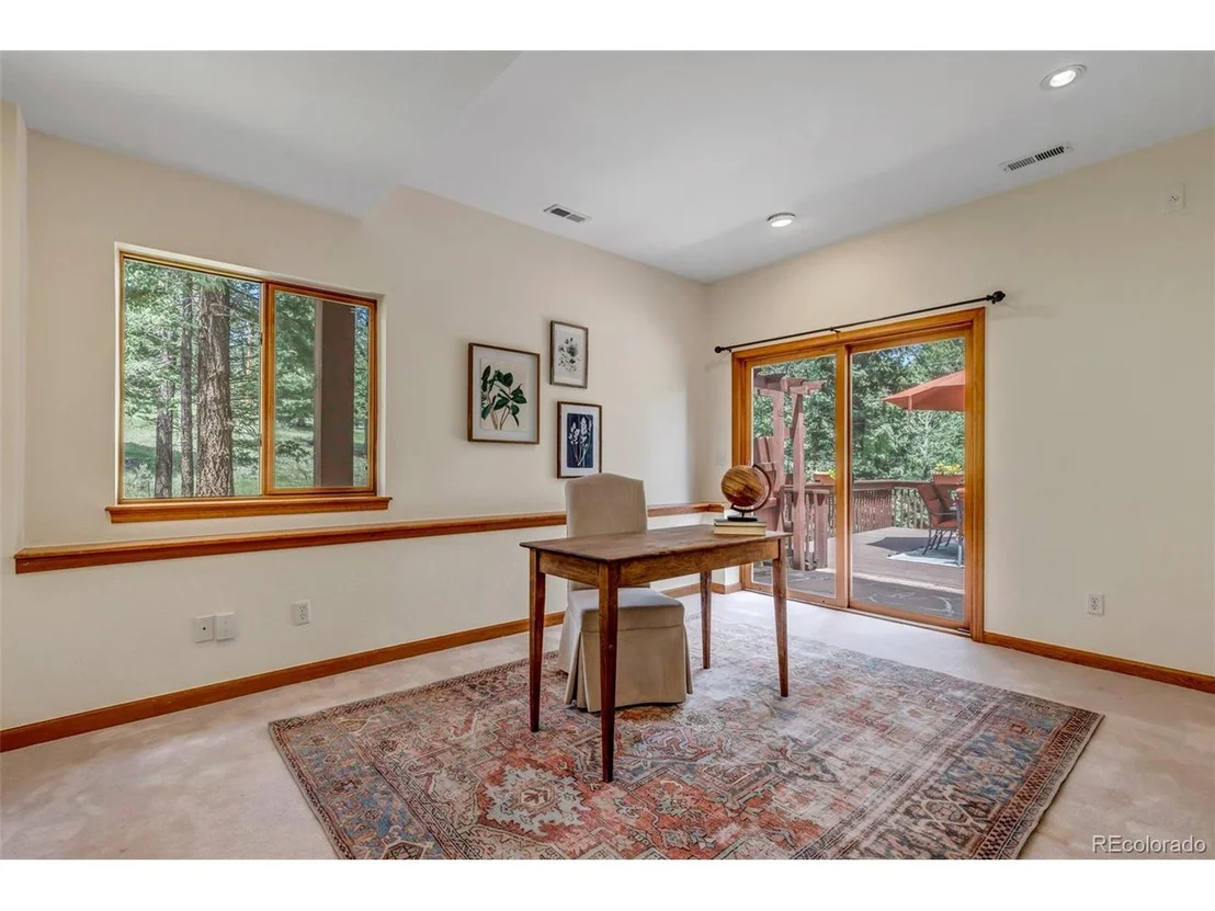 Photo of 512 Mary Beth Rd
