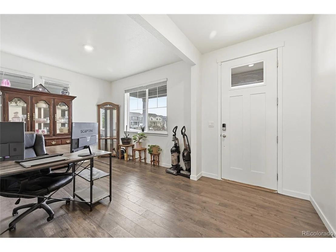 Photo of 281 Raven Ln