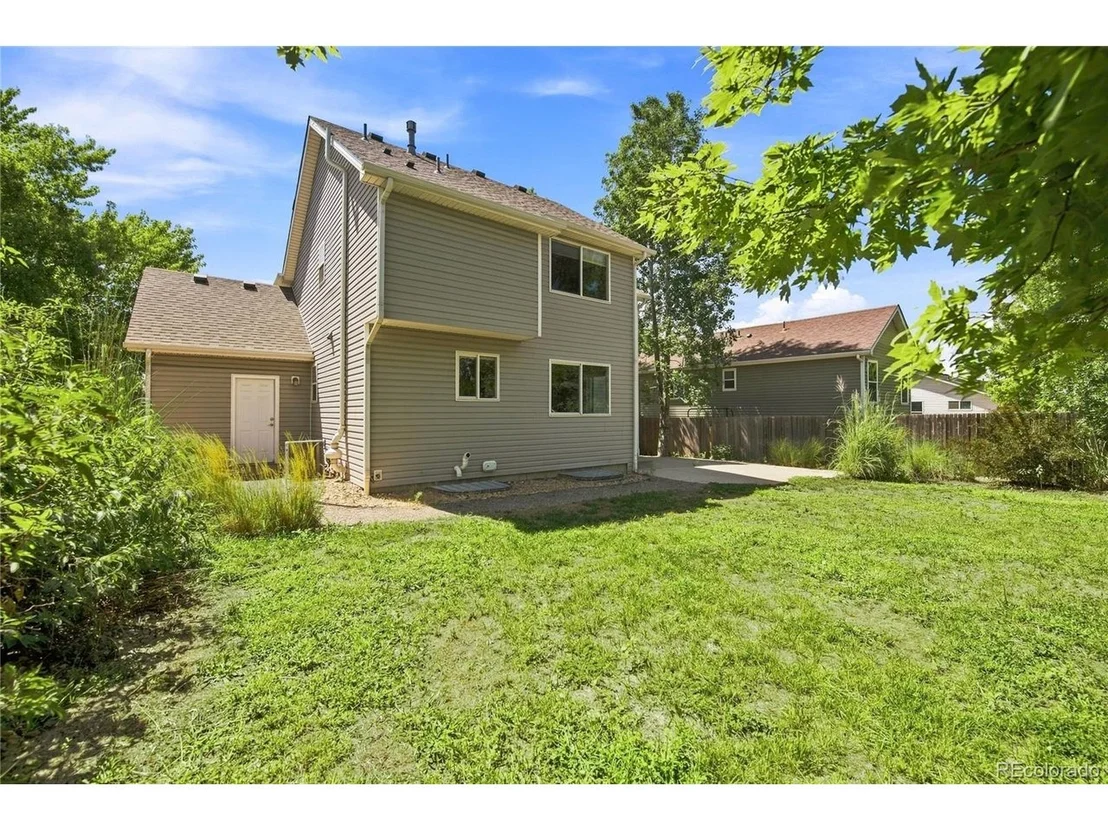 Photo of 857 McClure Ave