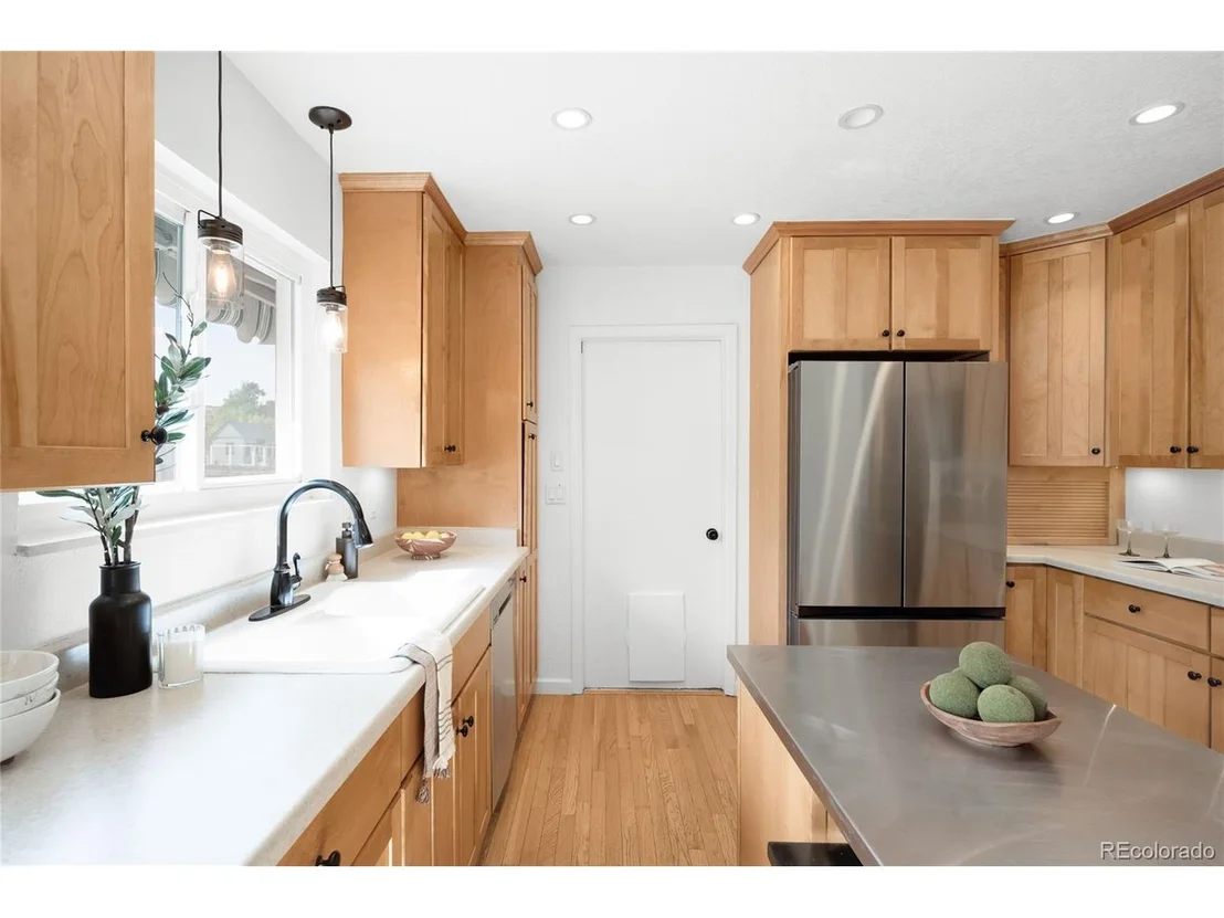 Photo of 13078 W Marlowe Ave