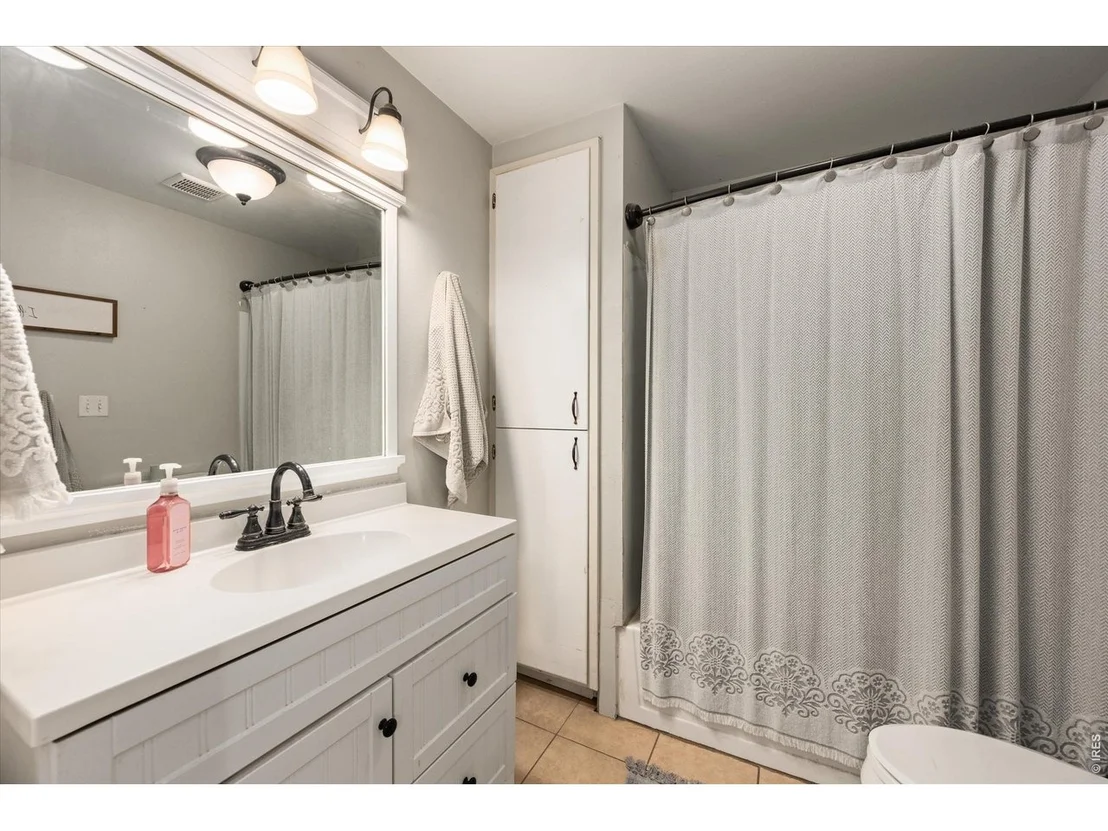 Photo of 37648 County Road 49