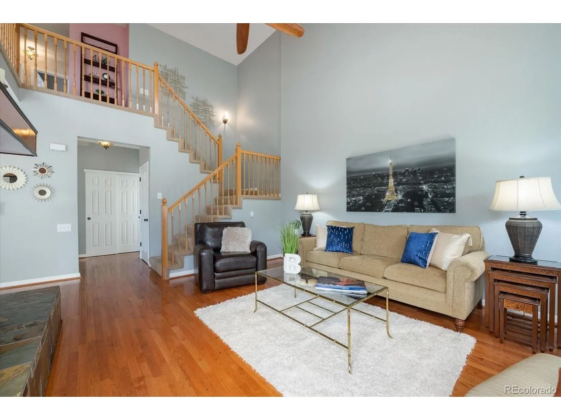 Photo of Unit D at 10124 Grove Loop