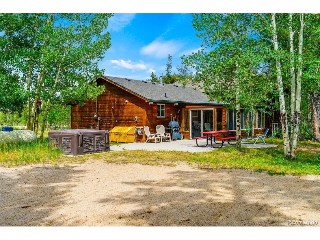 Photo of 163 Meadow View Ln