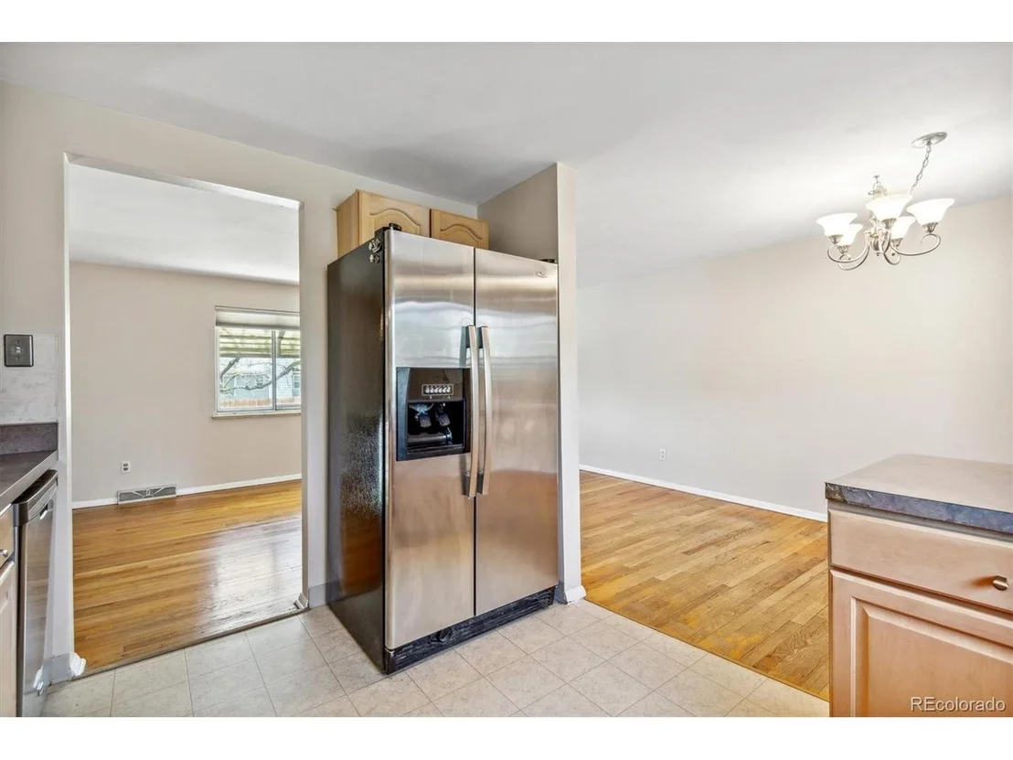 Photo of 9598 Lou Dr