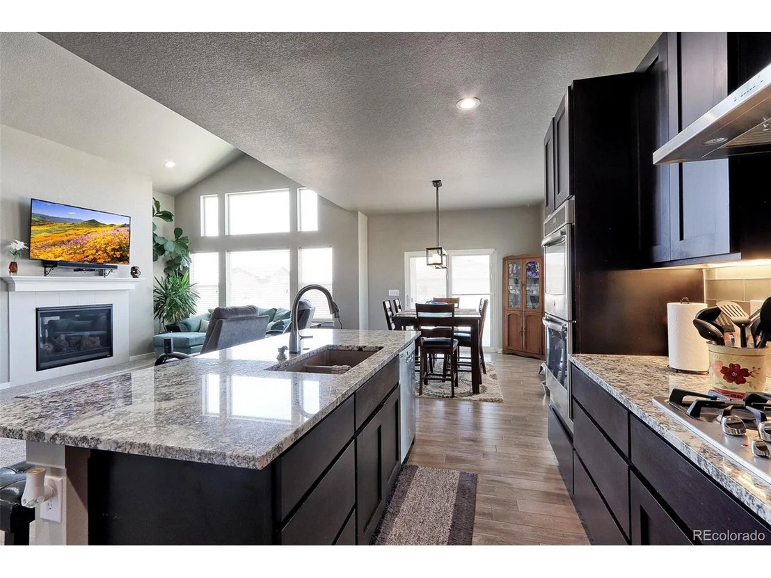 Photo of 465 Wyatt Dr