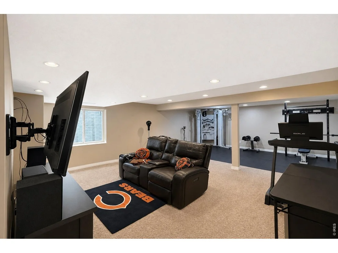 Photo of 5472 Fox Run Blvd