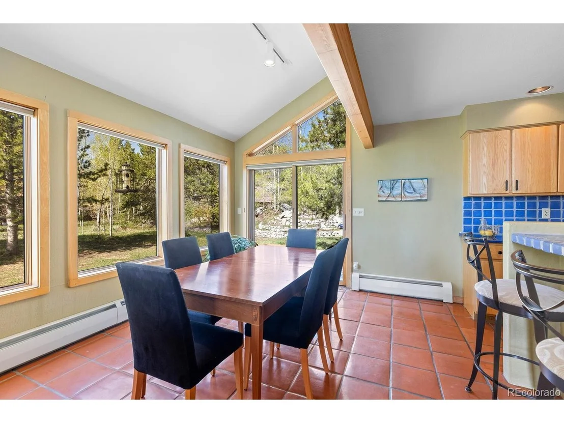 Photo of 154 Alpine Dr