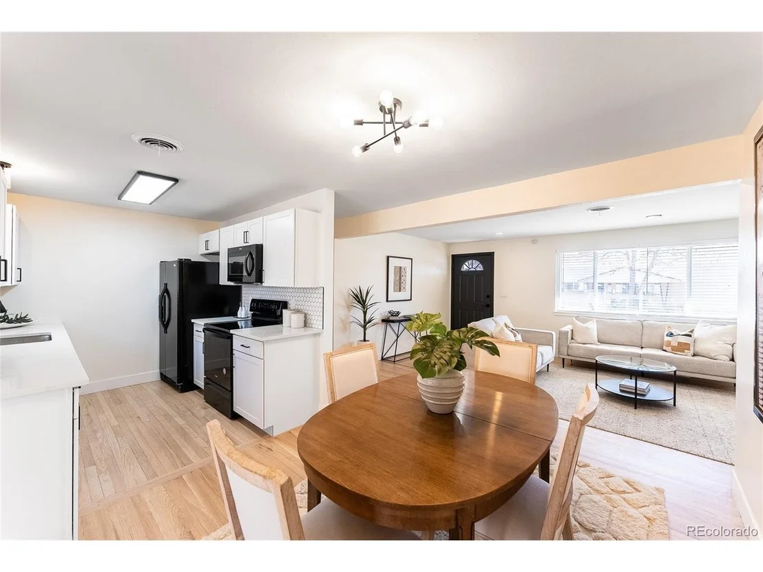Photo of 8271 Bluebell Way