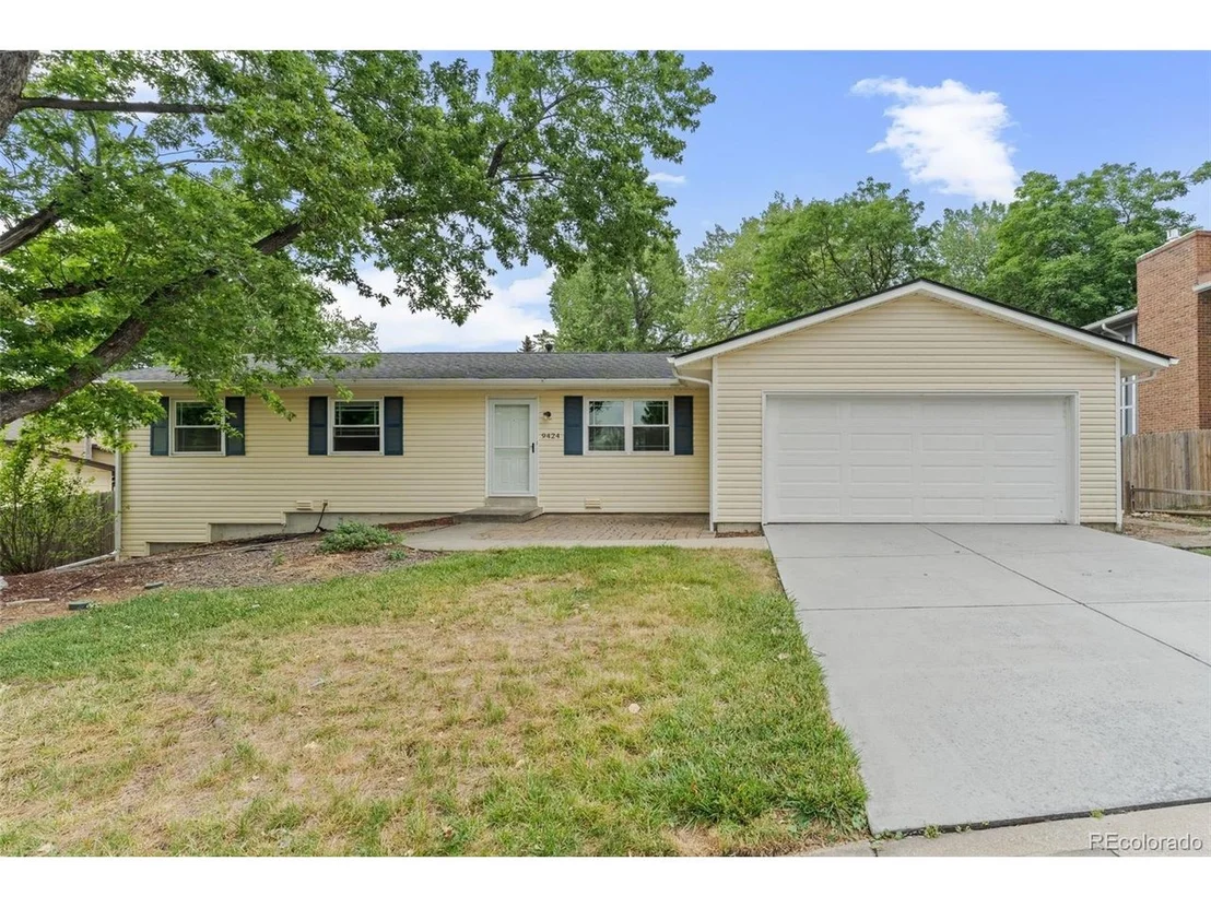 Photo of 9424 W 75th Way