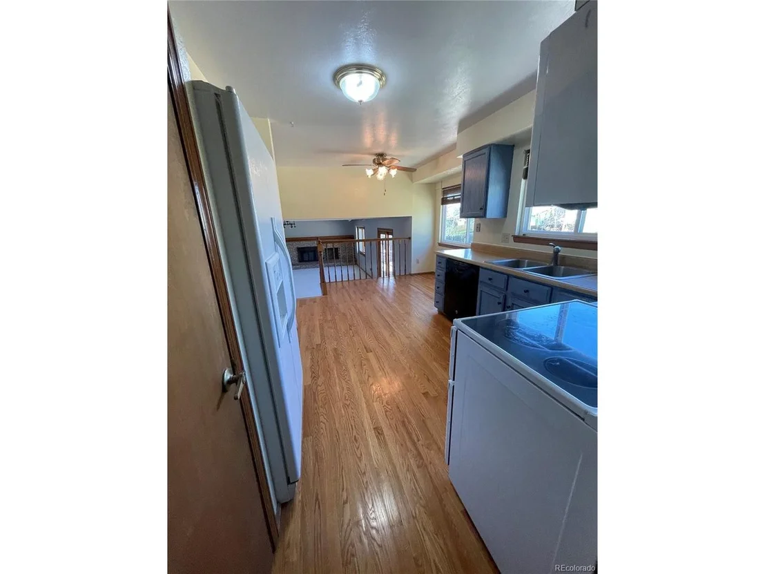 Photo of 3109 N Oak Cir