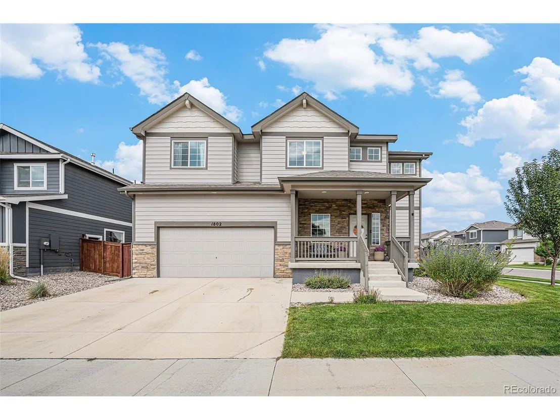 Photo of 1802 Rise Dr