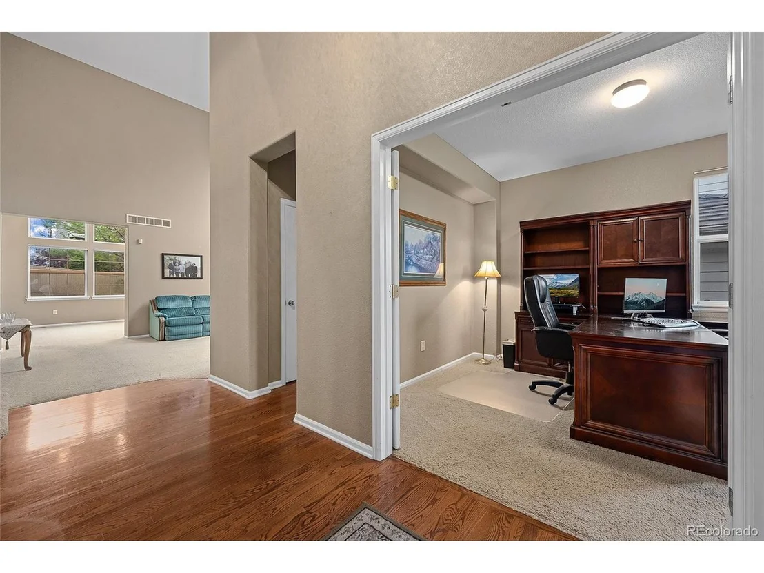 Photo of 10641 Briarglen Cir