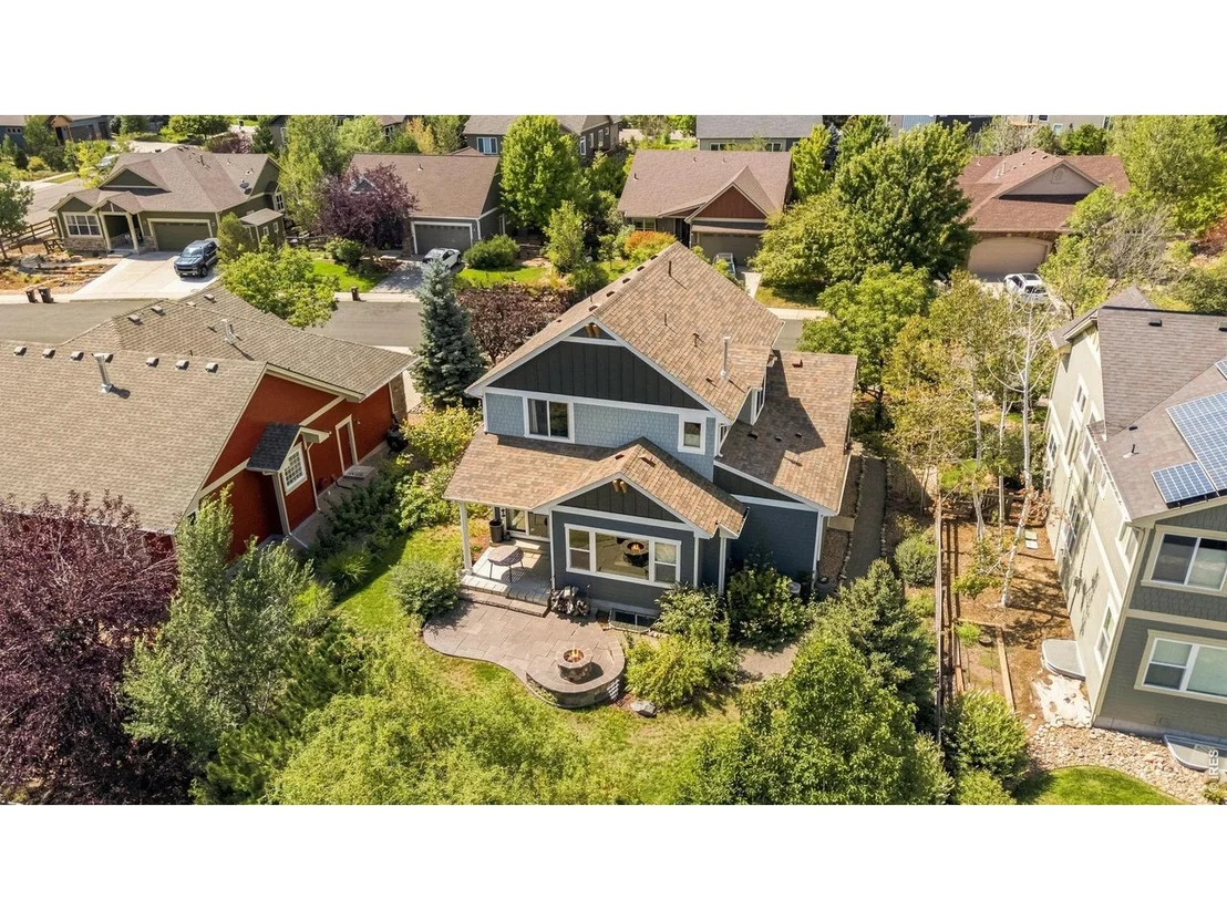 Photo of 405 Raymond Ct