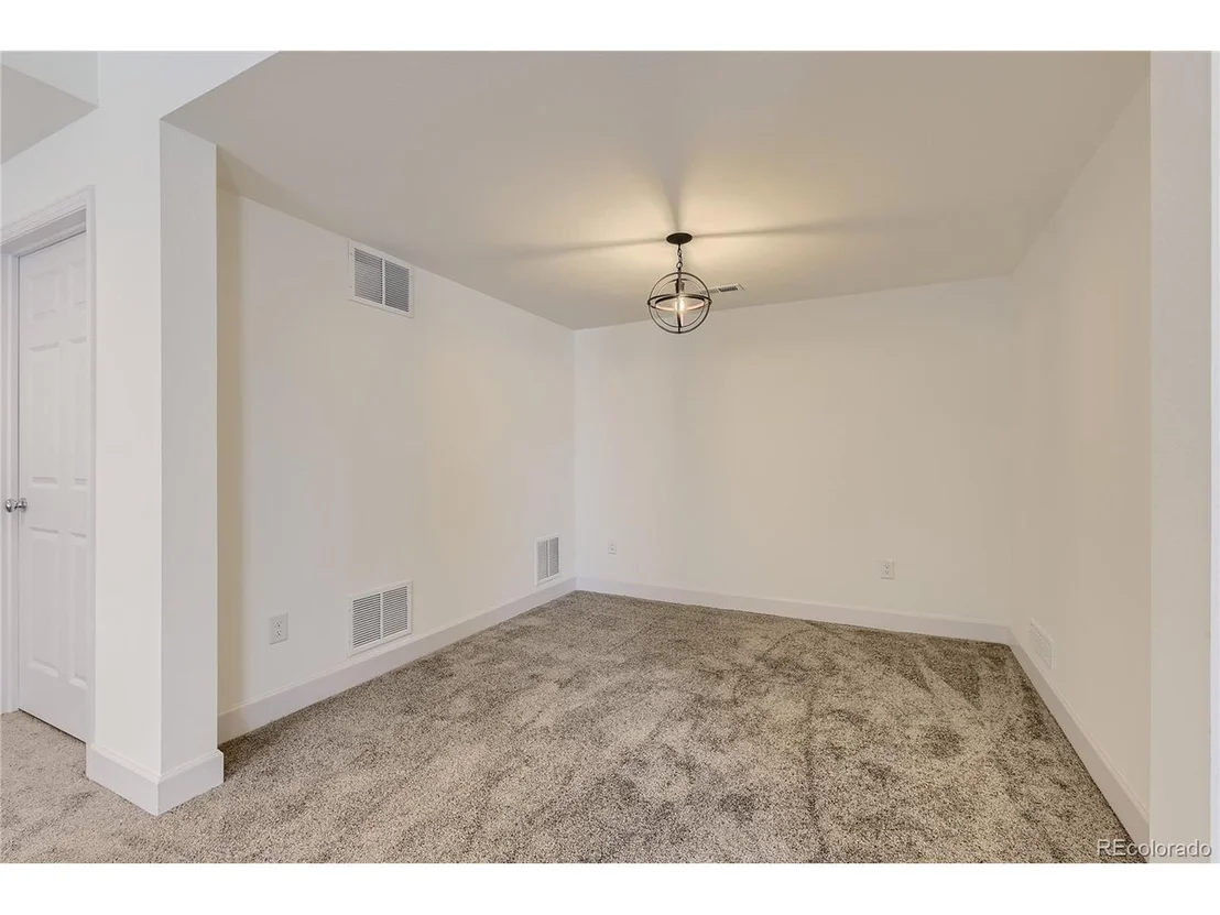 Photo of 23919 E Narrowleaf Pl
