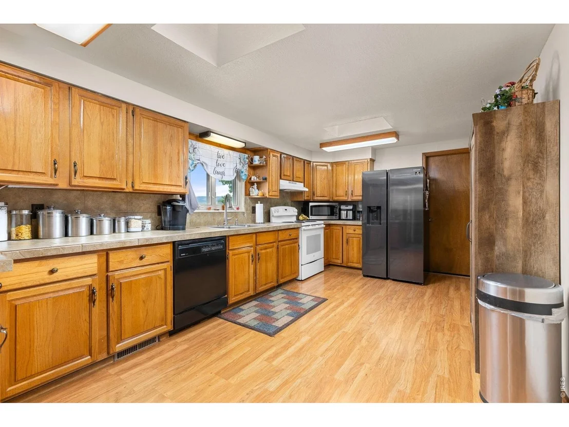 Photo of 5001 Meining Rd