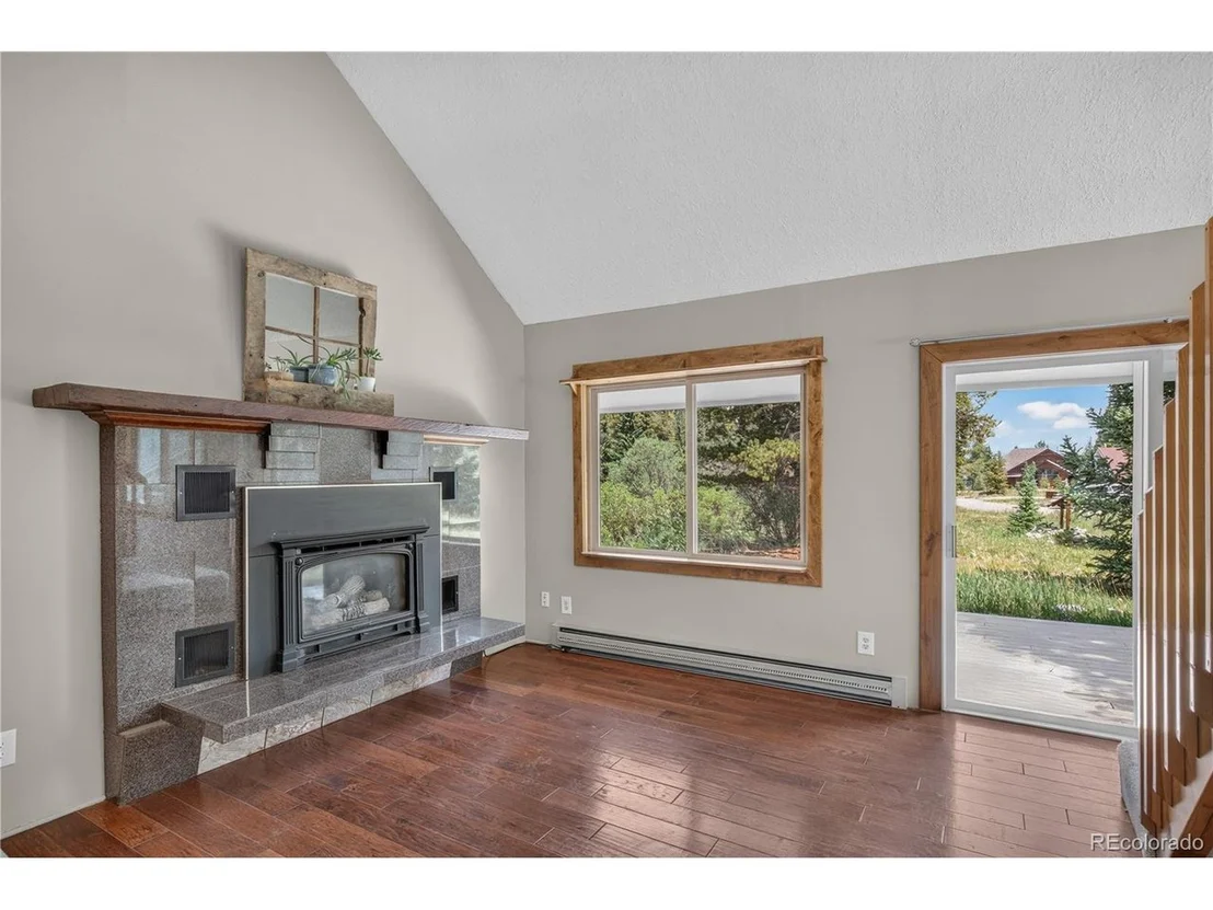 Photo of 214 Mountain View Trl
