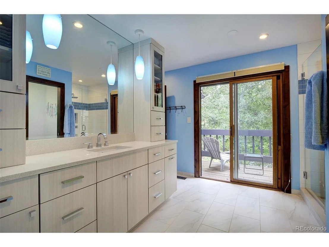 Photo of 2226 Island Pt