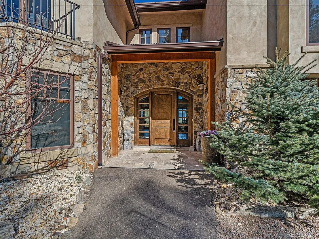 Photo of 580 Packsaddle Trl
