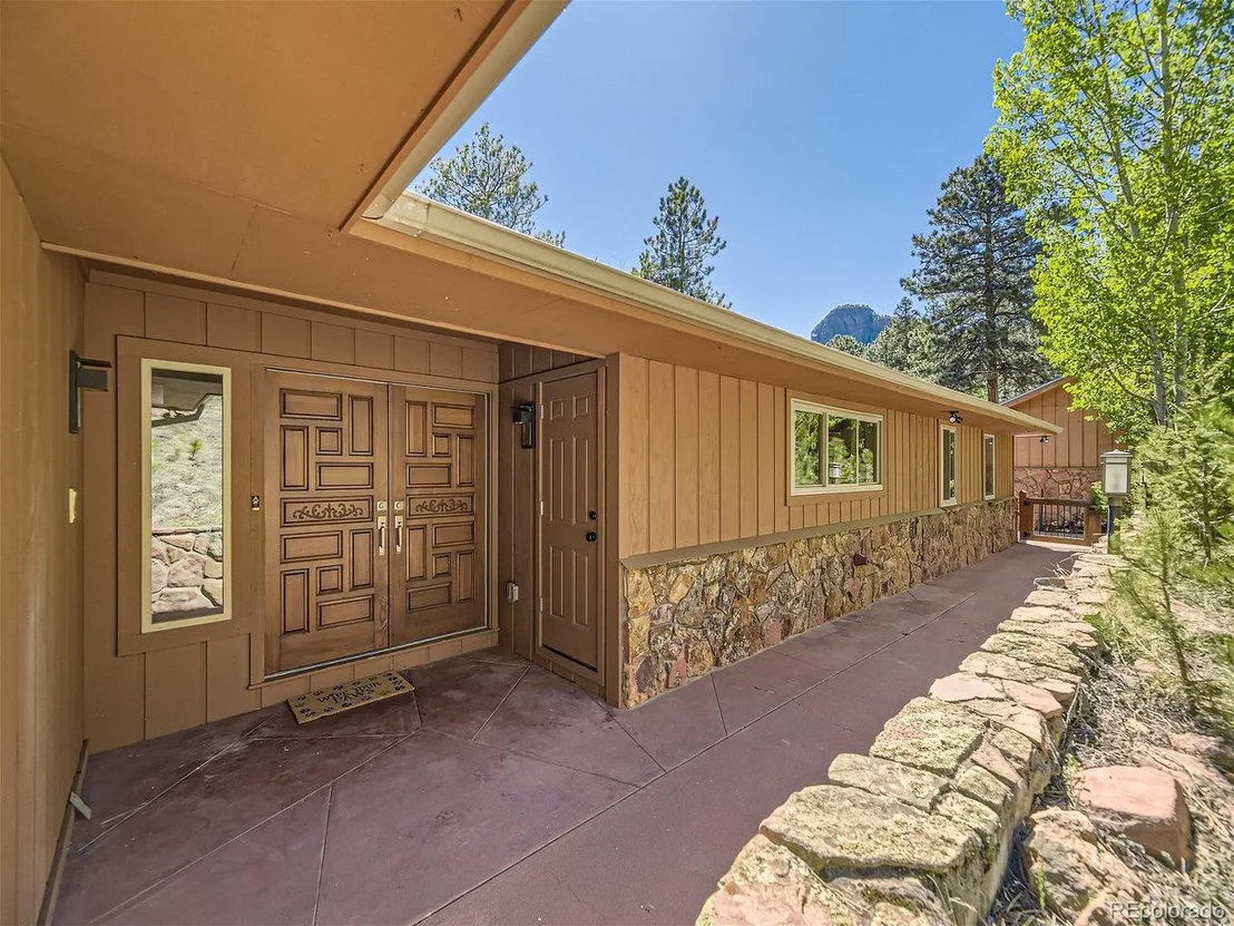 Photo of 34990 Lower Aspen Ln