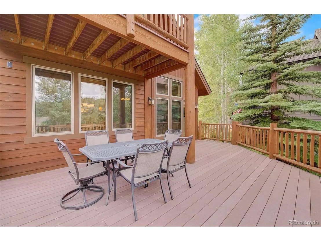 Photo of 406 Kestrel Ln