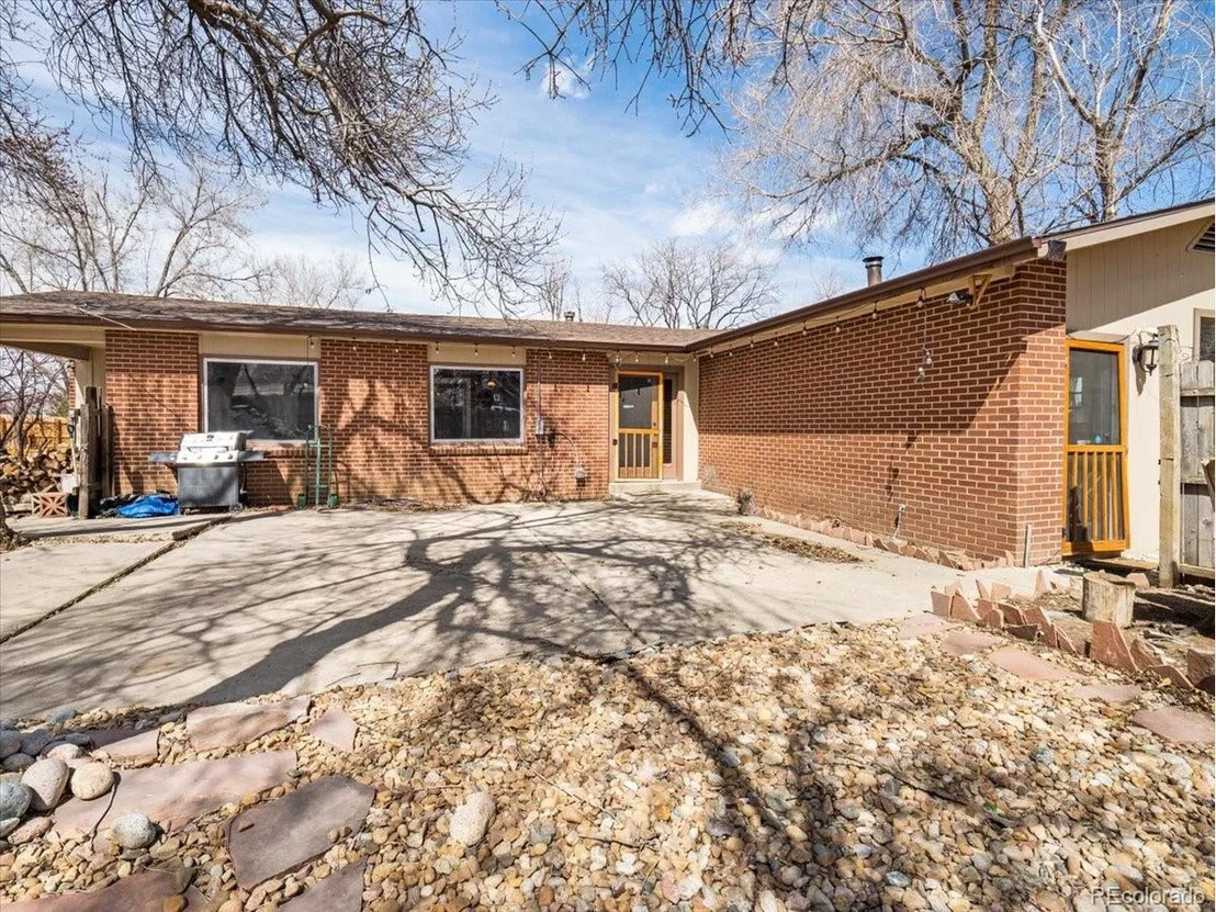 Photo of 9057 Baseline Rd