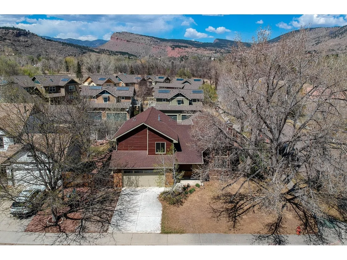 Photo of 202 Welch Dr