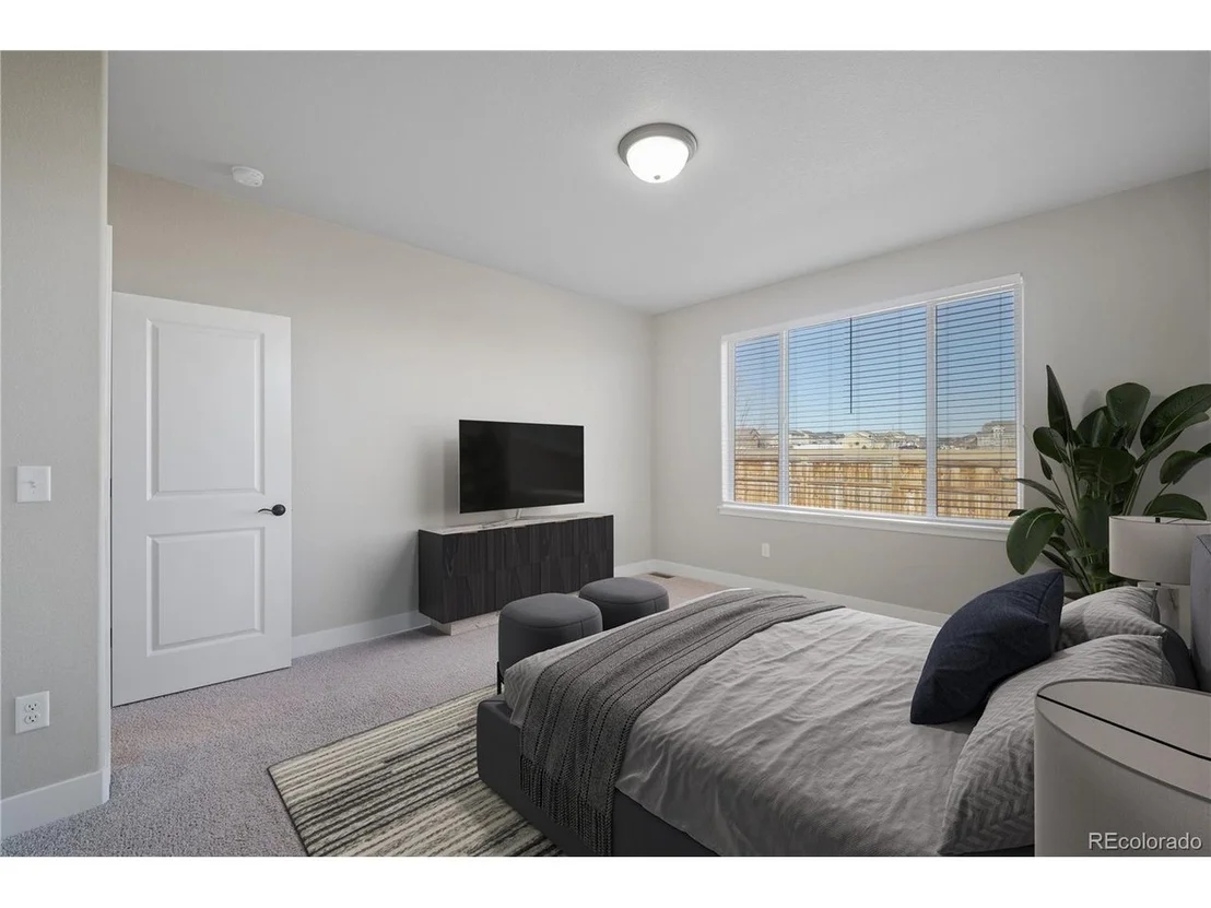Photo of 811 Forest Canyon Rd