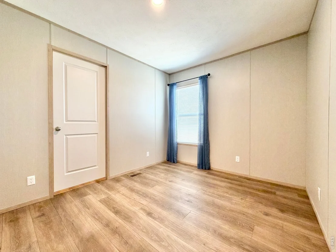Photo of 41876 County Road 80