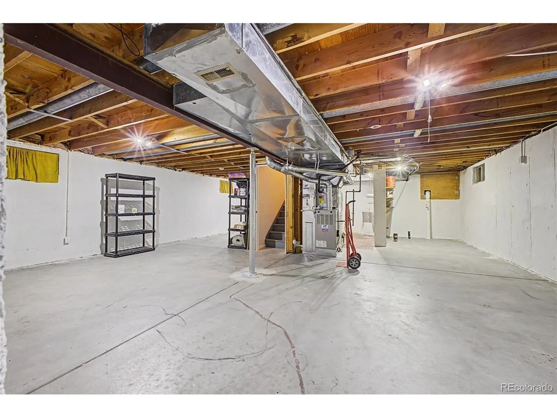 Photo of 8210 Jay Cir