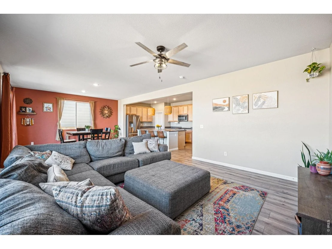 Photo of 376 Country Rd