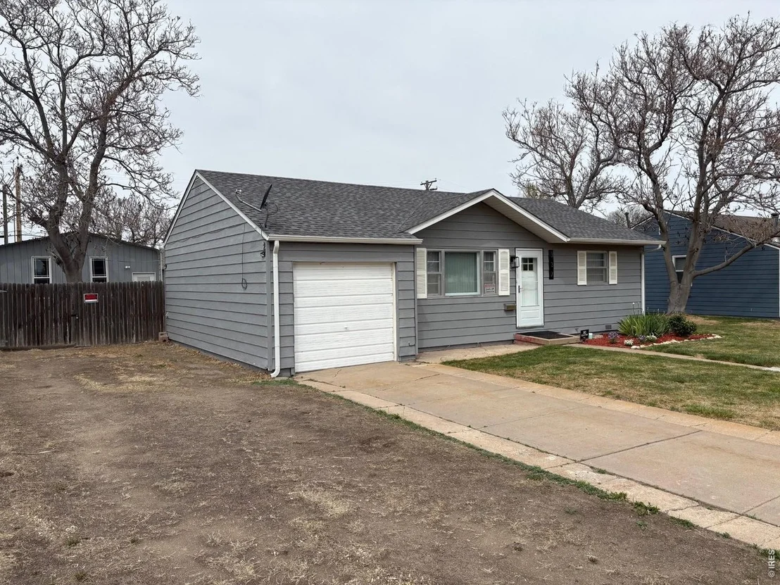 Photo of 337 Plainview Ave