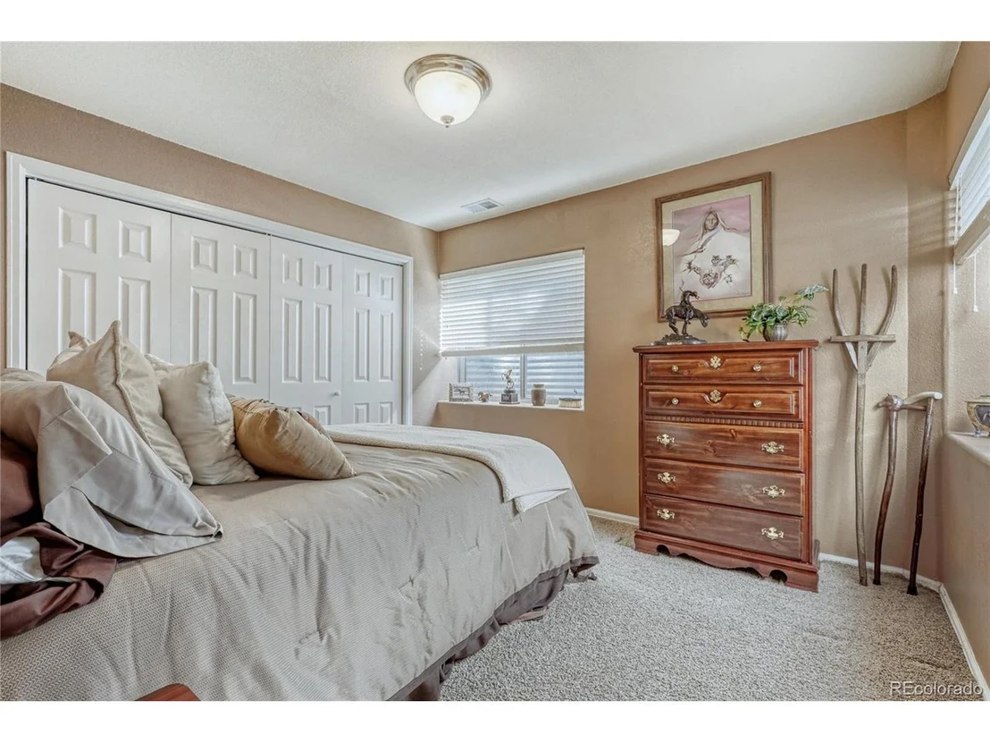 Photo of 6080 Rogers Cir