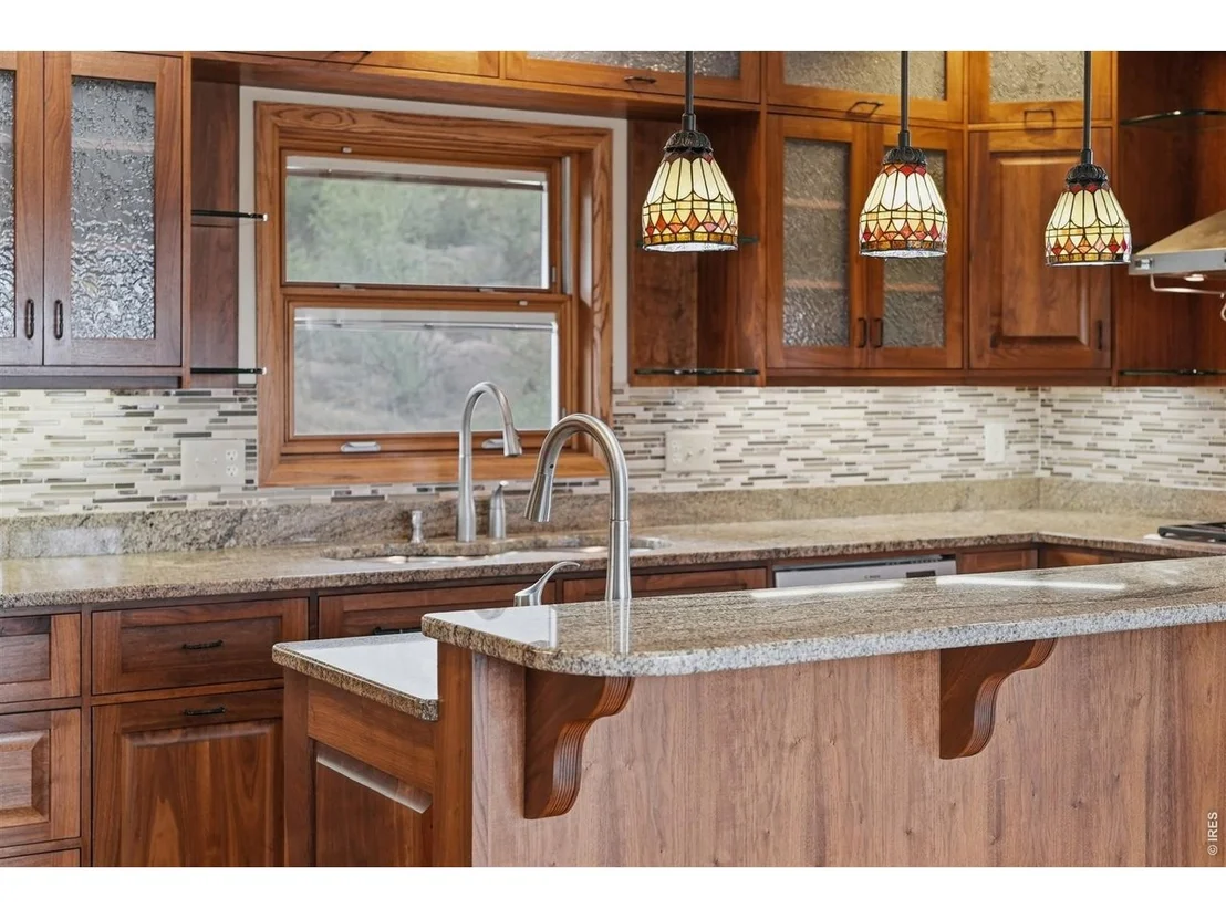 Photo of 26 Poorwill Ln